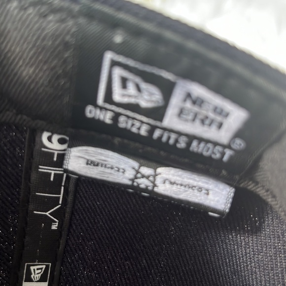 Hat - Picture 3 of 3